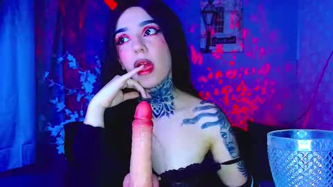 LANNIE   online show from 11-05-25, 11:16