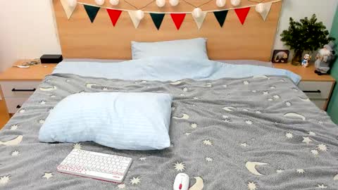 Fandi online show from 12-27-24, 09:17