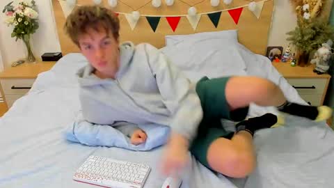 Fandi online show from 02-09-25, 10:21