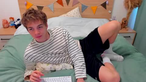 Fandi online show from 04-04-26, 11:18