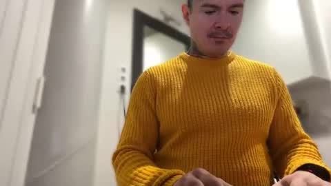 Snapshot of lanzarote6 chatting on 01-03-25, 12:08 BDSM online show from 01-03-25, 12:08