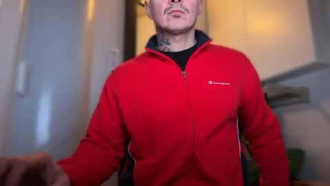 Snapshot of lanzarote6 chatting on 02-21-25, 11:01 BDSM online show from 02-21-25, 11:01