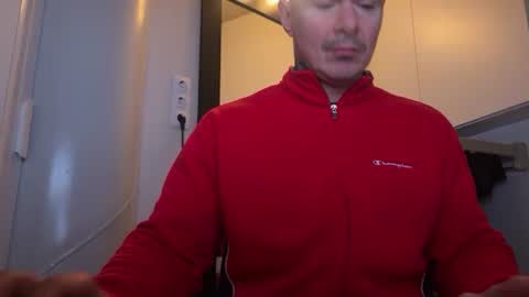 Snapshot of lanzarote6 chatting on 11-23-25, 12:49 BDSM online show from 11-23-25, 12:49