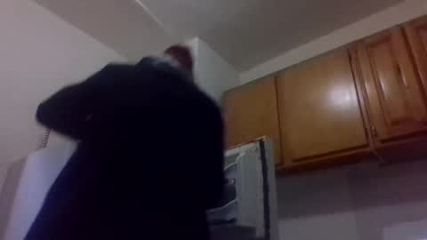 Snapshot of lapuzzycat201923 chatting on 12-17-24, 11:17 Lapuzzycat201923 online show from 12-17-24, 11:17