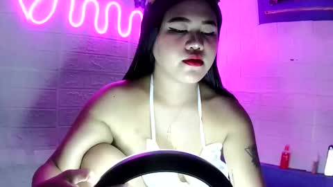 Snapshot of lara101732 chatting on 10-07-25, 04:20 lara101732 online show from 10-07-25, 04:20