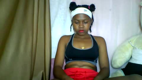 Snapshot of lara_belle chatting on 05-13-26, 08:55 lara_belle online show from 05-13-26, 08:55