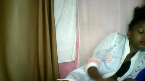 Snapshot of lara_belle chatting on 05-15-26, 11:45 lara_belle online show from 05-15-26, 11:45