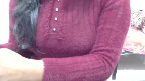 Snapshot of lara_dey chatting on 01-10-25, 07:00 Anshika rai online show from 01-10-25, 07:00