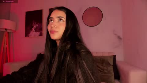 Lara Madisson online show from 10-05-25, 05:39