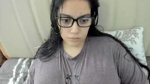 lara online show from 03-09-26, 02:54