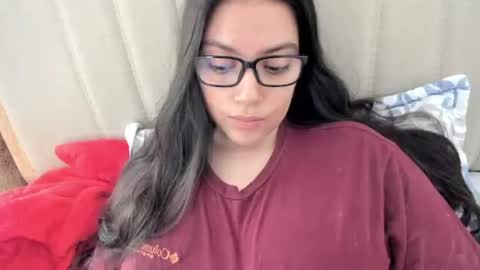 lara online show from 04-23-26, 02:52