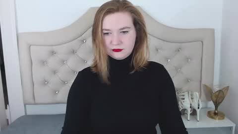 LaraFlirt online show from 12-30-24, 07:32