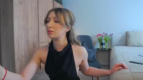 Snapshot of larakanes chatting on 02-17-25, 08:09 LaraKanes online show from 02-17-25, 08:09