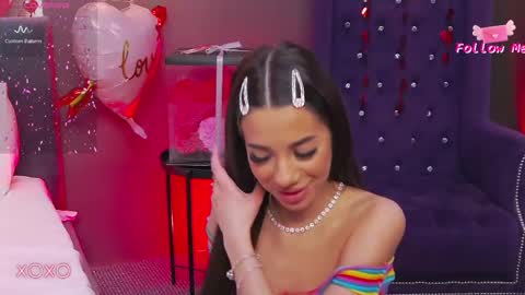 Snapshot of larakent chatting on 02-16-25, 11:48 LaraKent online show from 02-16-25, 11:48