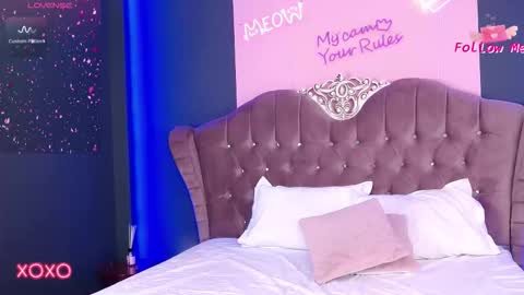 Snapshot of larakent chatting on 09-14-25, 05:01 LaraKent online show from 09-14-25, 05:01