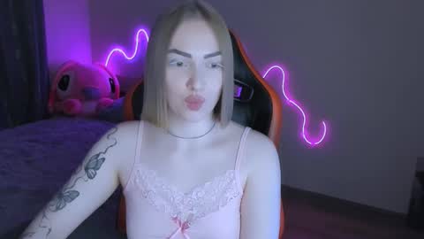 LaraKrein lk online show from 03-26-26, 04:45