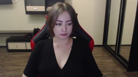 Laralianna online show from 01-05-25, 08:52