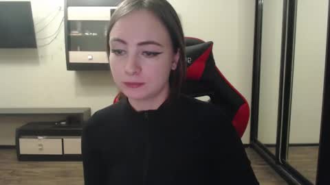 Laralianna online show from 02-09-25, 03:12