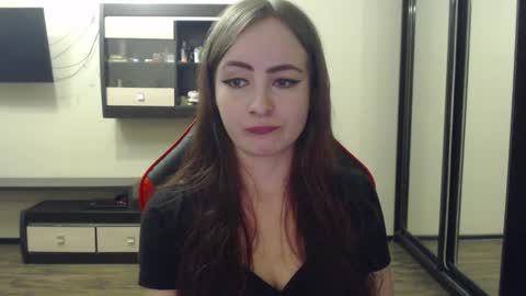 Laralianna online show from 02-24-25, 04:36