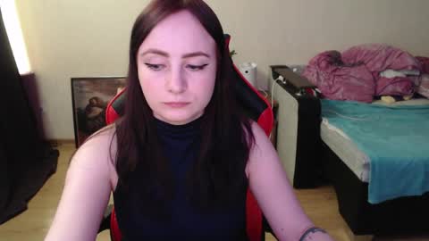 Laralianna online show from 04-14-26, 01:50