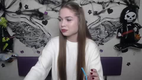 Snapshot of larapika chatting on 10-25-25, 05:08 LaraPika online show from 10-25-25, 05:08