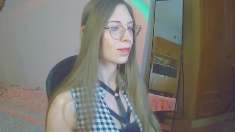 larawintersxxx online show from 10-02-25, 09:22