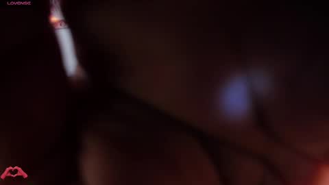 Snapshot of laris_park chatting on 03-02-25, 11:20 laris_park online show from 03-02-25, 11:20