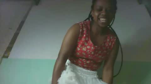 larissa645771 online show from 09-18-25, 07:27