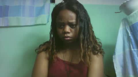 larissa645771 online show from 10-21-25, 06:52