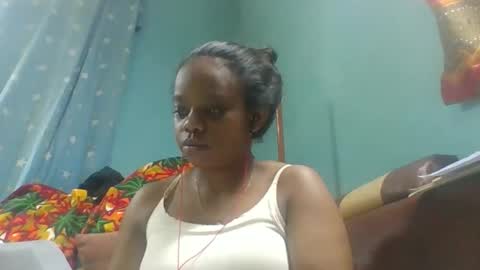 larissa645771 online show from 04-15-26, 06:04