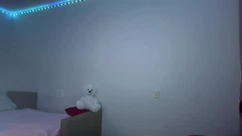 Jocelyn online show from 06-18-26, 12:31