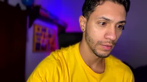 Snapshot of larry_jones chatting on 12-11-24, 12:23 andrew online show from 12-11-24, 12:23