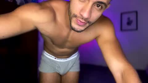 Snapshot of larry_jones chatting on 01-17-25, 05:30 andrew online show from 01-17-25, 05:30