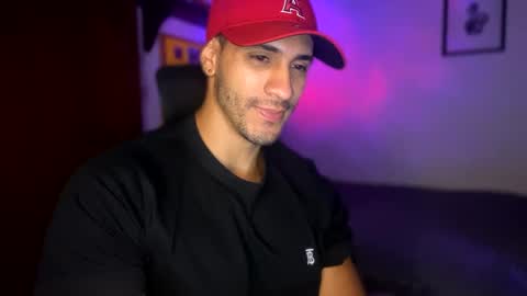 Snapshot of larry_jones chatting on 01-20-25, 05:27 andrew online show from 01-20-25, 05:27