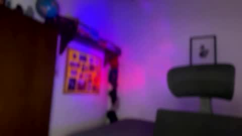 Snapshot of larry_jones chatting on 01-29-25, 02:21 andrew online show from 01-29-25, 02:21