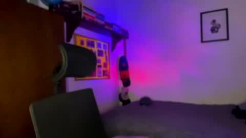 Snapshot of larry_jones chatting on 02-02-25, 01:23 andrew online show from 02-02-25, 01:23