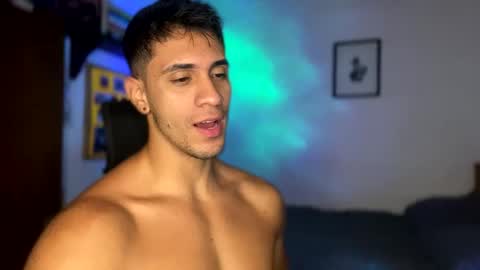 Snapshot of larry_jones chatting on 02-15-25, 01:42 andrew online show from 02-15-25, 01:42