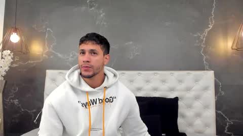 andrew online show from 11-30-25, 01:04