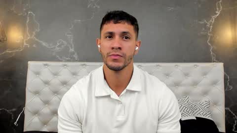 andrew online show from 12-05-25, 01:09