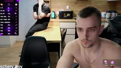 Snapshot of larstar01 chatting on 02-23-25, 08:11 Lars online show from 02-23-25, 08:11