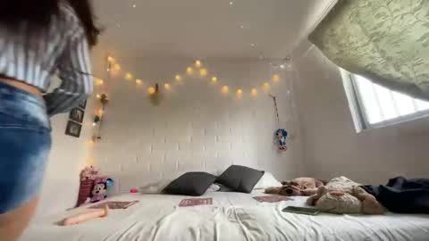 lasexbellaylabestia online show from 04-19-26, 08:55