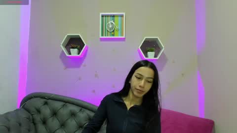 Tania  online show from 04-15-26, 12:23