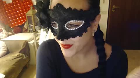 Snapshot of lasolitaauri chatting on 02-20-25, 07:08 Auri online show from 02-20-25, 07:08