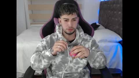 YOUR BABY online show from 01-31-25, 06:02