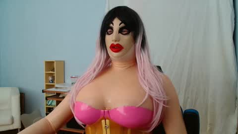 Latex Doll Iris online show from 02-23-26, 11:07