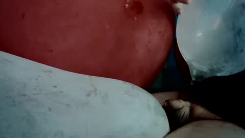 Snapshot of latexchris77 chatting on 06-05-26, 05:58 latexchris77 online show from 06-05-26, 05:58