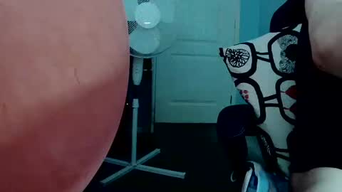 latexchris77 online show from 06-09-26, 06:25