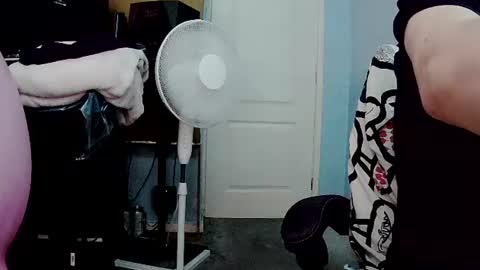 latexchris77 online show from 07-25-26, 09:51