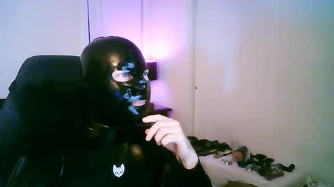 latexminheadroom online show from 09-18-25, 02:35