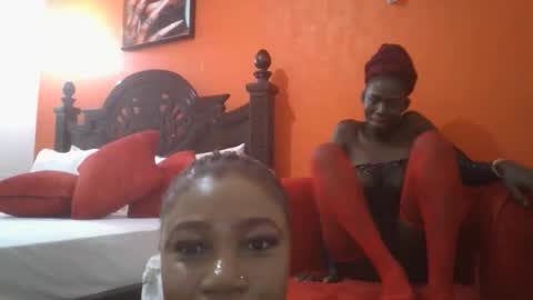 Snapshot of latifah280594 chatting on 03-14-26, 09:42 latifah online show from 03-14-26, 09:42